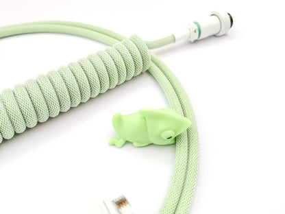 Green coiled usb c cable